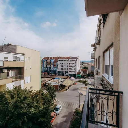 Republic Square - With Garage